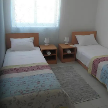 Appartement Aleta I Tisno